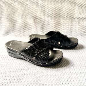 Dansko Black Leather Mila Basket Weave Crossover Straps Studded Slide Sandals 42